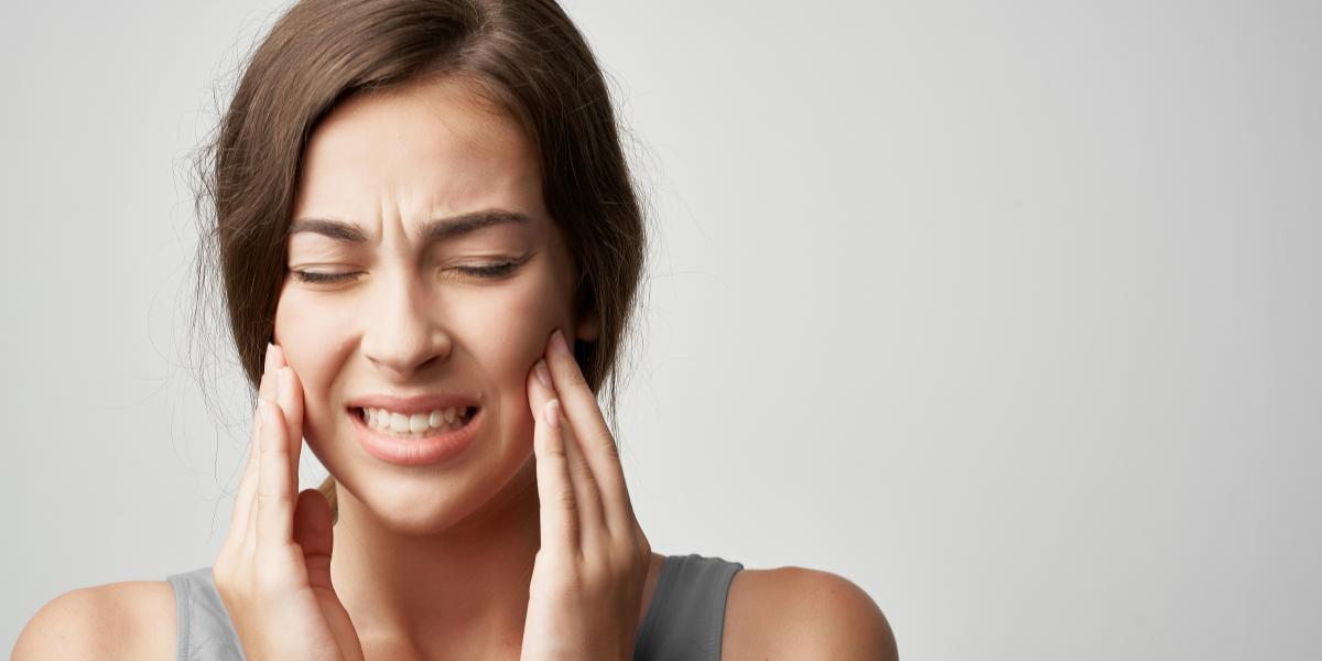 banner of Pain Coming From the Jaw Joint Might Be a Sign of TMJ Disorders